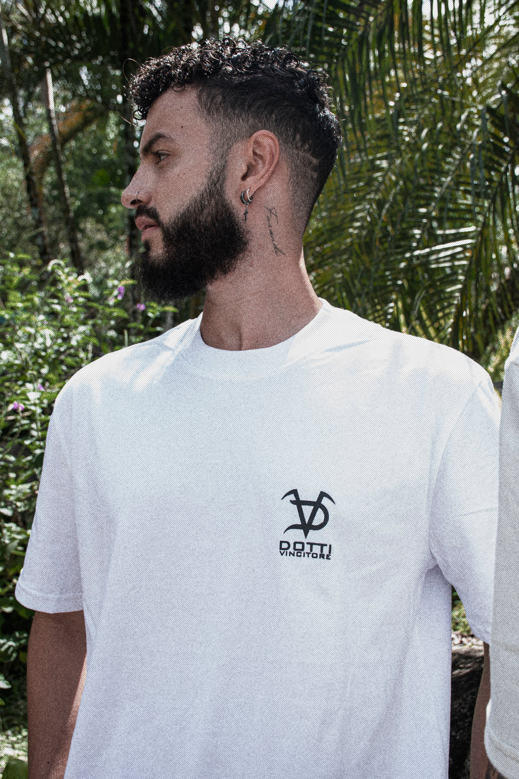 Essentials — La base del carácter