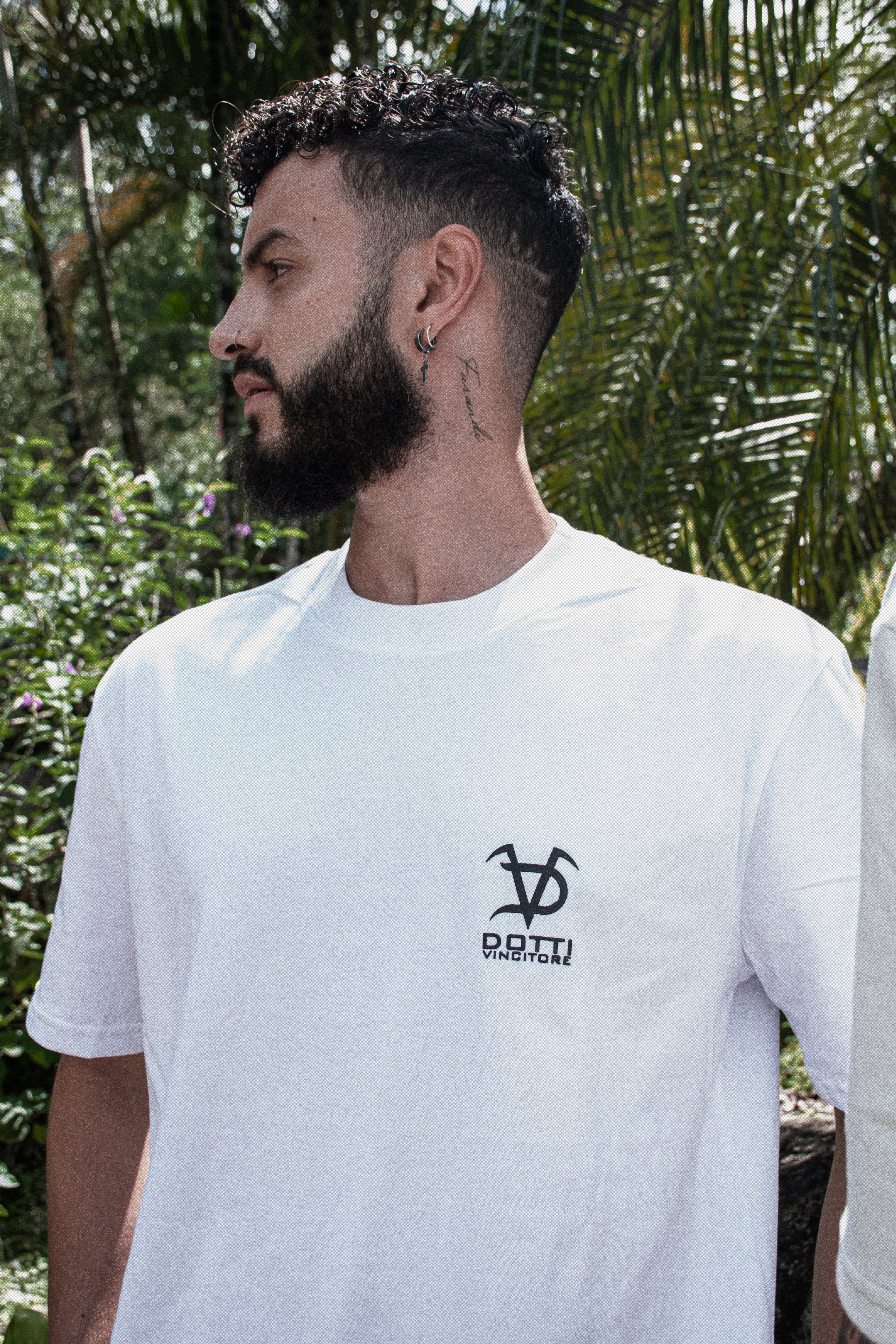 Essentials — La base del carácter